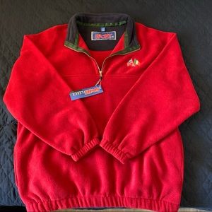 NWT Dunbrooke Sport Fleece, embroidered American/ Mexican flags, measures XL,